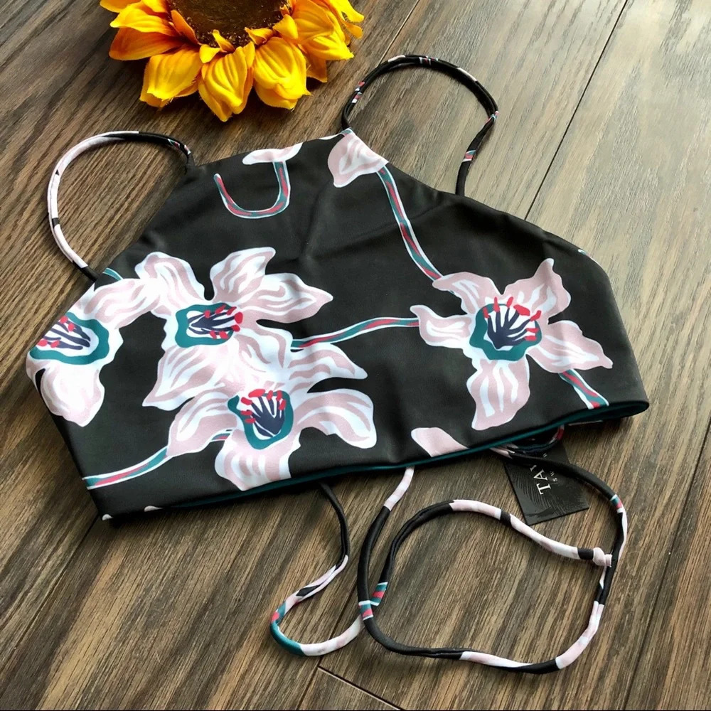 🦋B2G1🦋TAVIK RYAN Blossom Sport Swim Top NWT - Picture 1 of 12